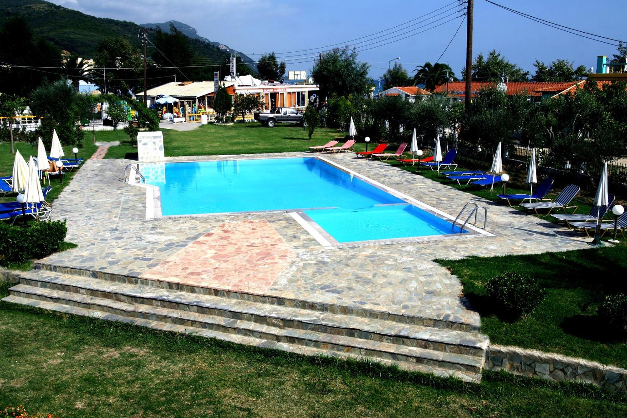 Aggelos Family Hotel Moraḯtika Exterior foto