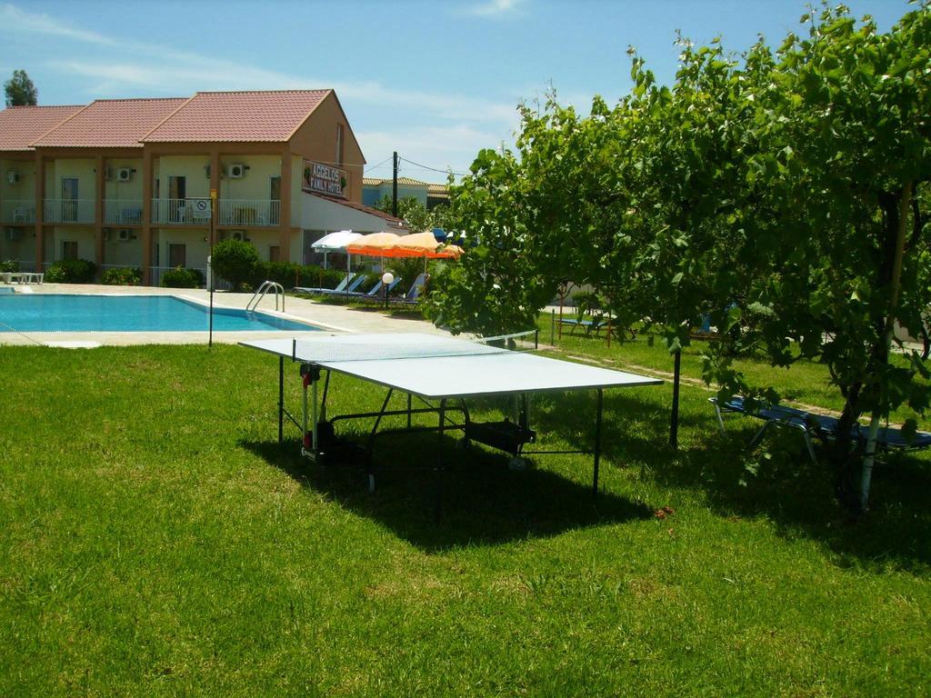 Aggelos Family Hotel Moraḯtika Exterior foto